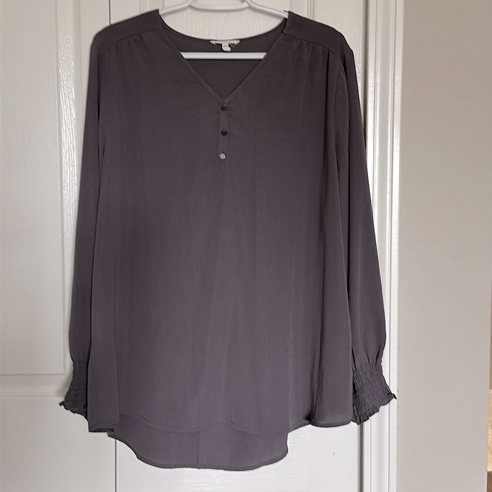 L purple ruffle sleeve tunic